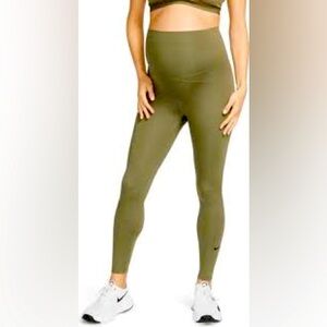 Nike hunter maternity leggings